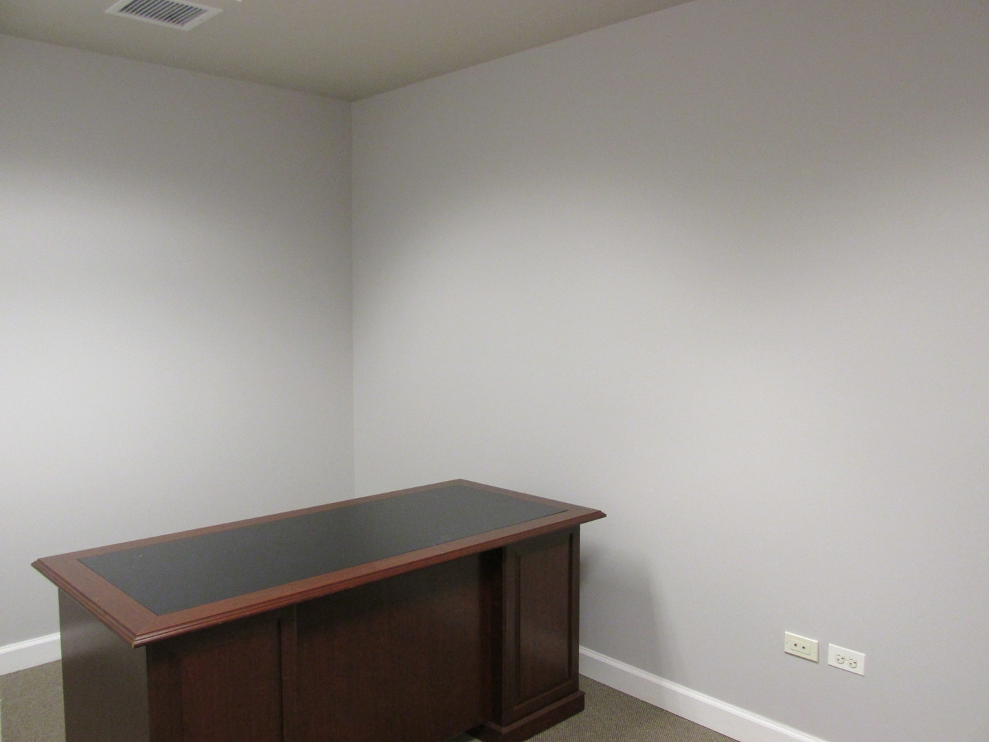 275 Stonegate Rd Property Photo 12