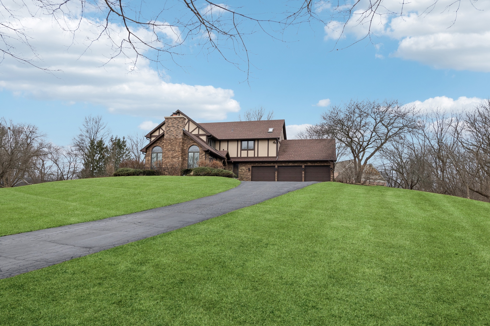 21624 N Andover Road Property Photo