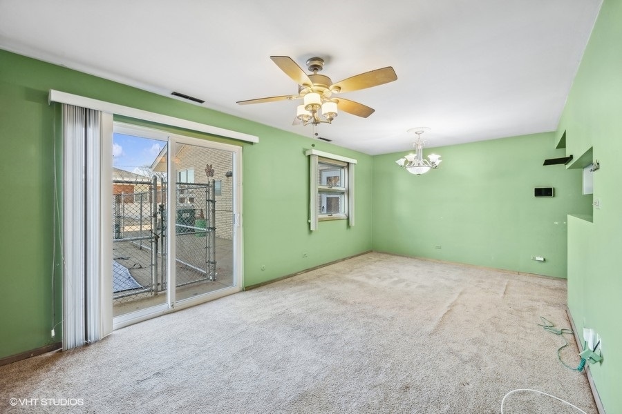 1245 S Mannheim Road Property Photo 13