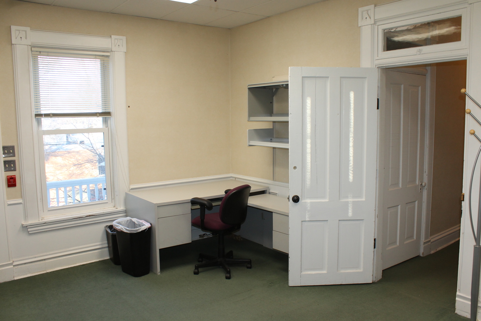 215 Fulton St Property Photo 8