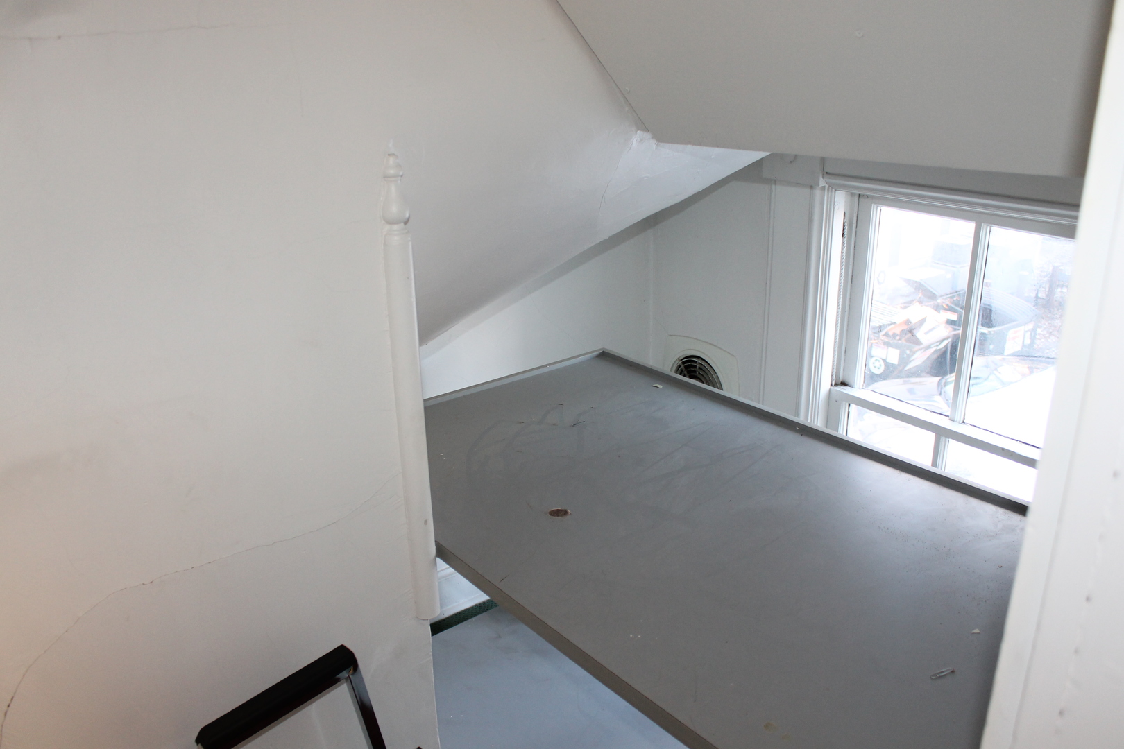 215 Fulton St Property Photo 11