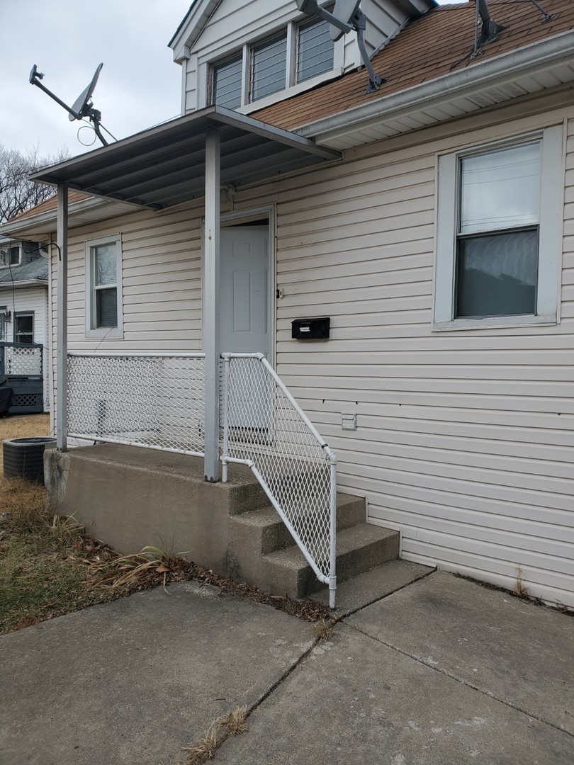 2341 W 144th Place Property Photo 16