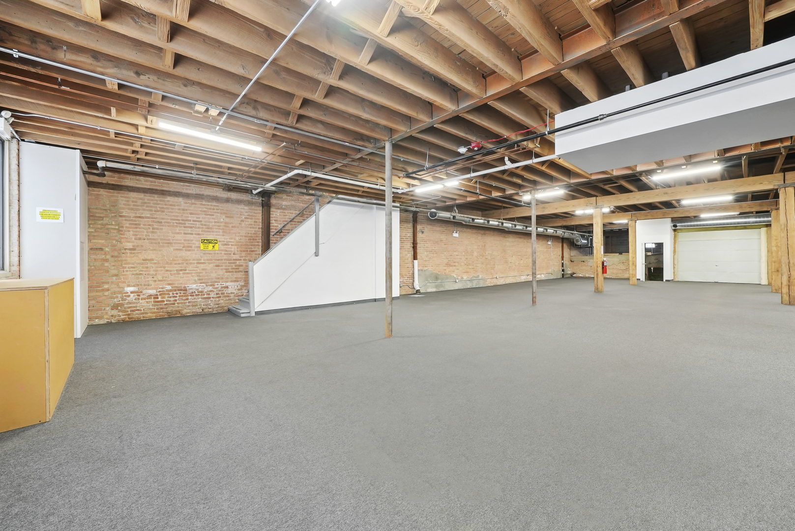 526 N Western Avenue Property Photo 35