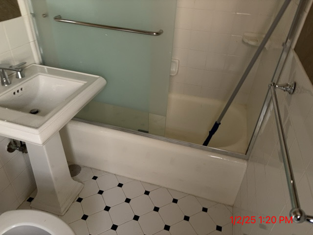 415 W Aldine Avenue 15b Property Photo 10