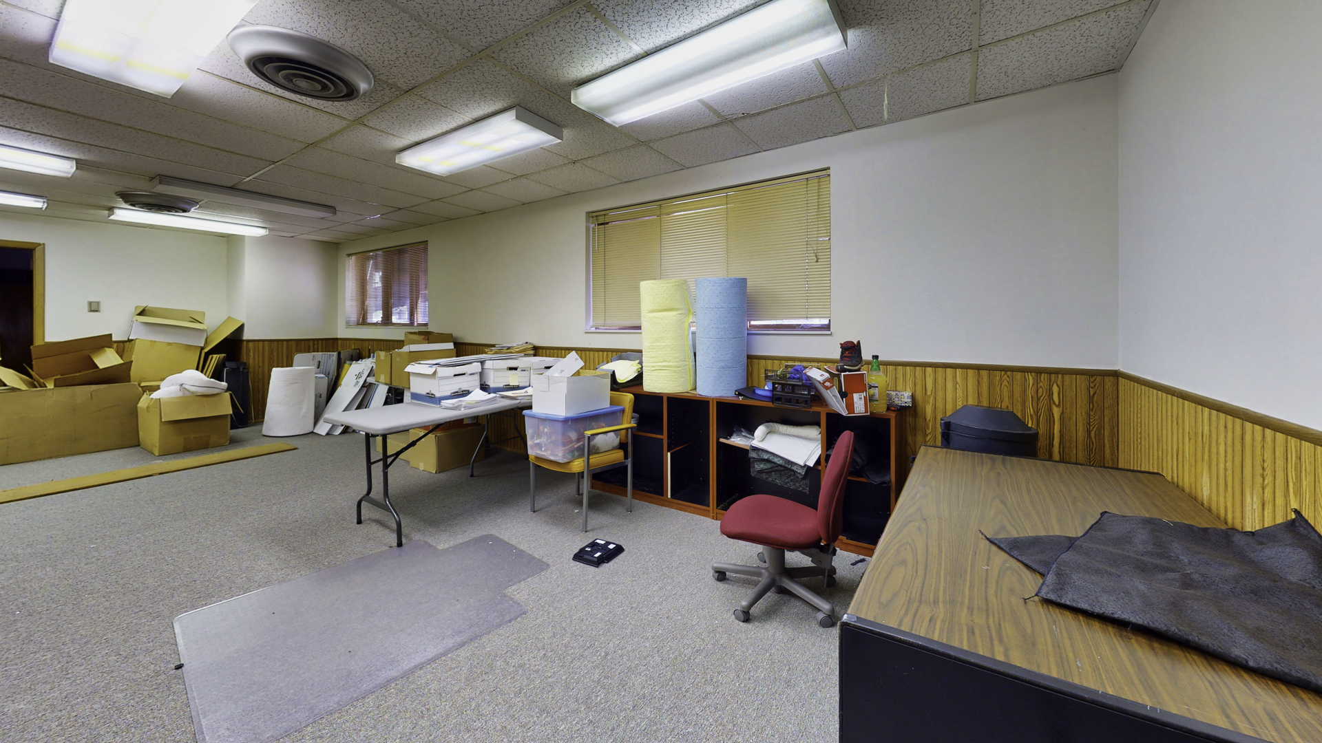 403 W Galena Blvd Property Photo 4