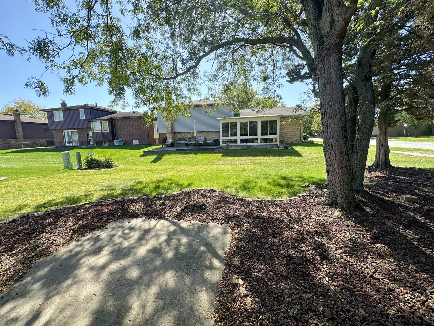 439 S Minerva Avenue Property Photo 21
