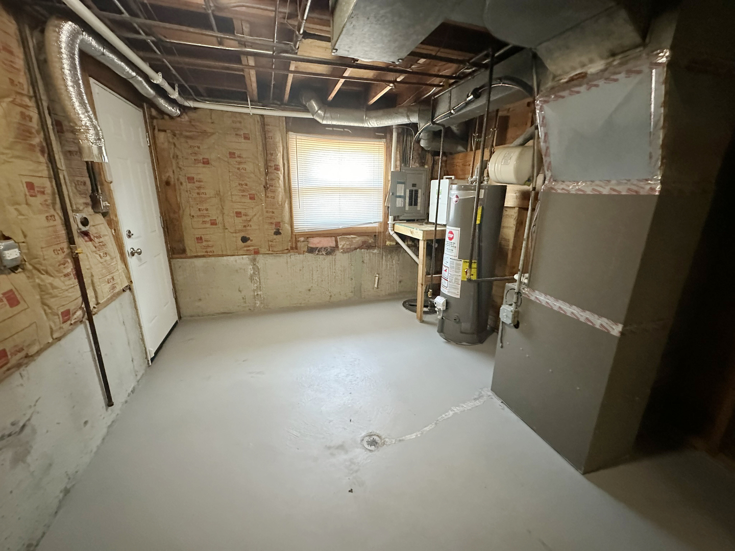 439 S Minerva Avenue Property Photo 23