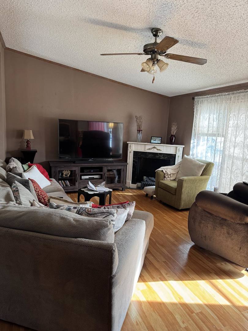 5492 Heartwood Lane Property Photo 2
