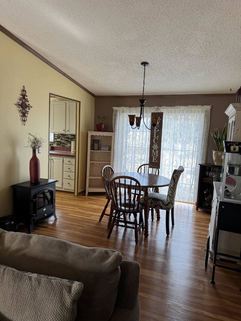 5492 Heartwood Lane Property Photo 8
