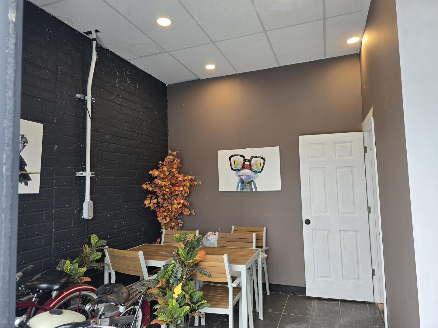 204 Skokie Blvd Property Photo 35