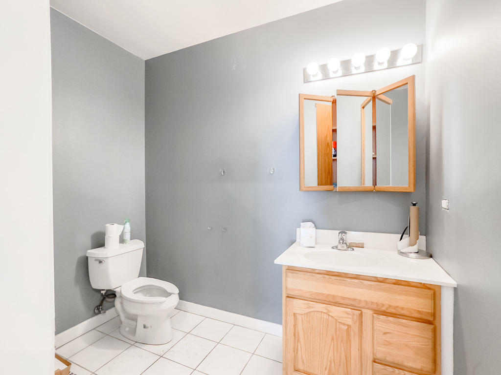 1724 W Belmont Ave Property Photo 17