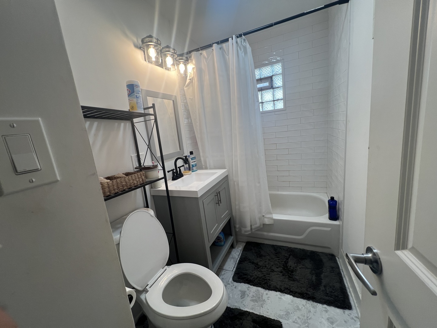 16529 Green Street Property Photo 10