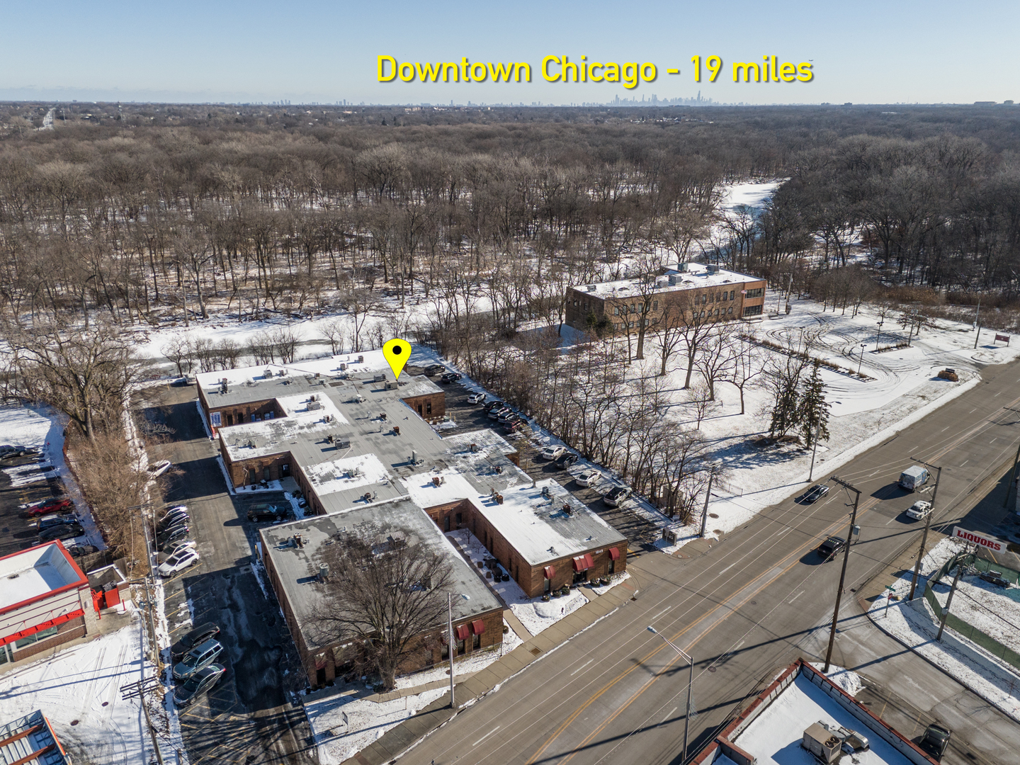 1645 S River Rd Property Photo 4