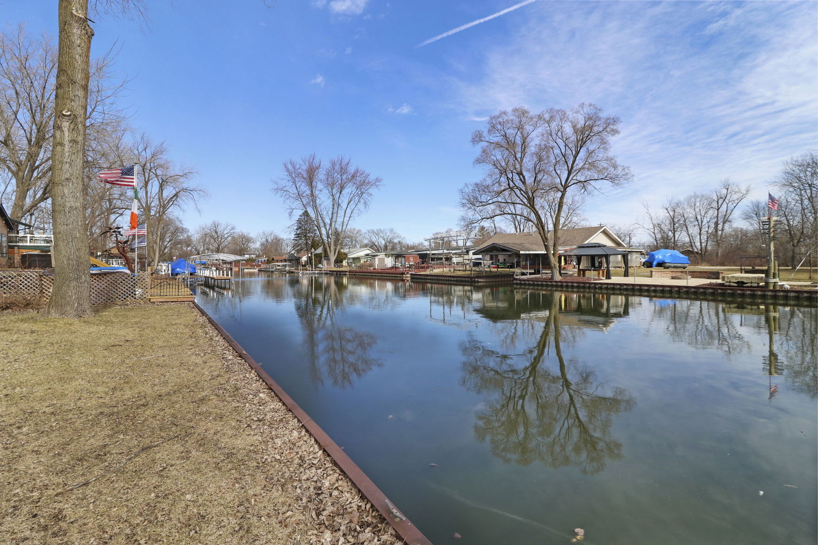 609 Monterrey Ter Property Photo 5