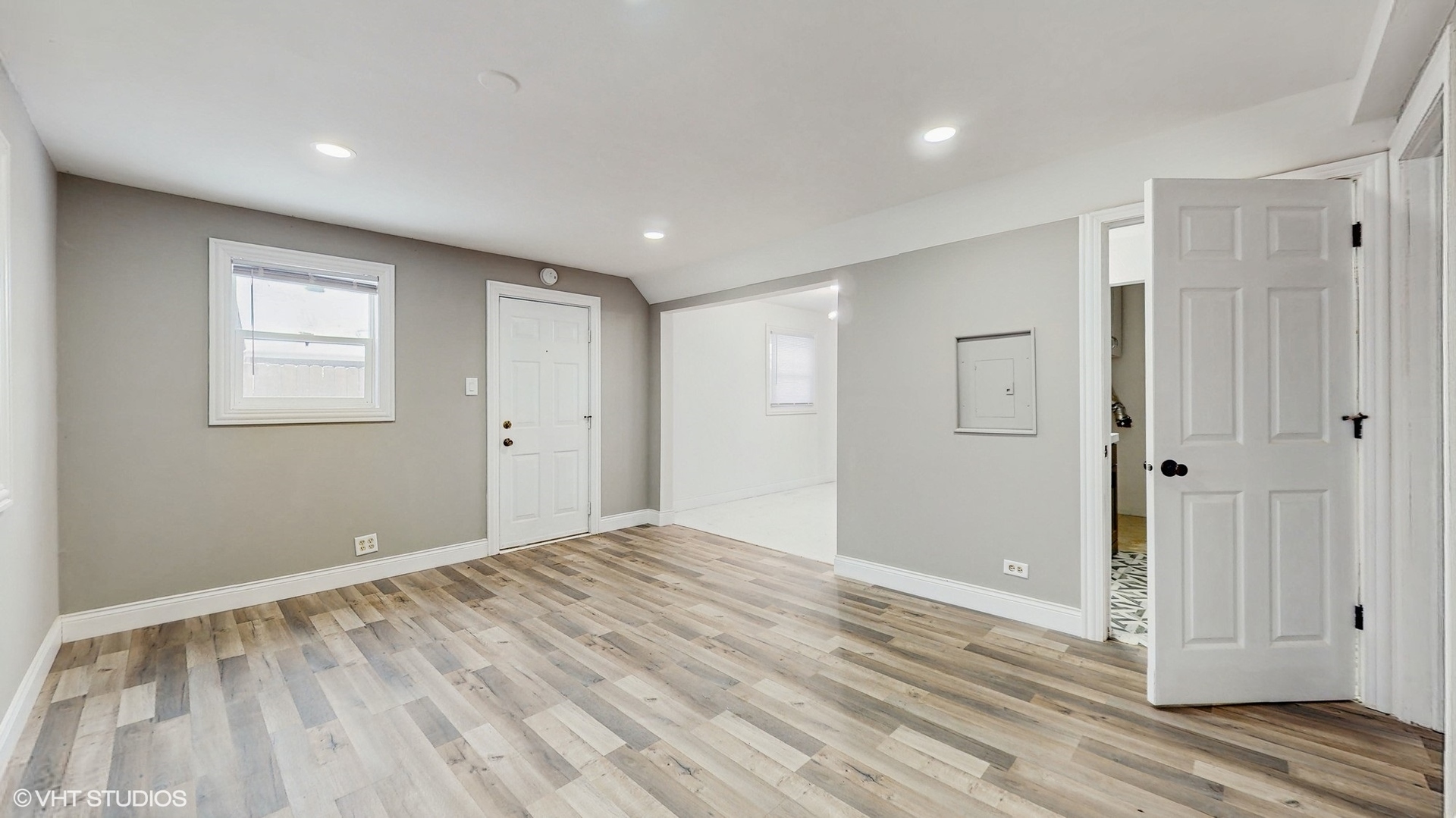 362 Miami Street Property Photo 11