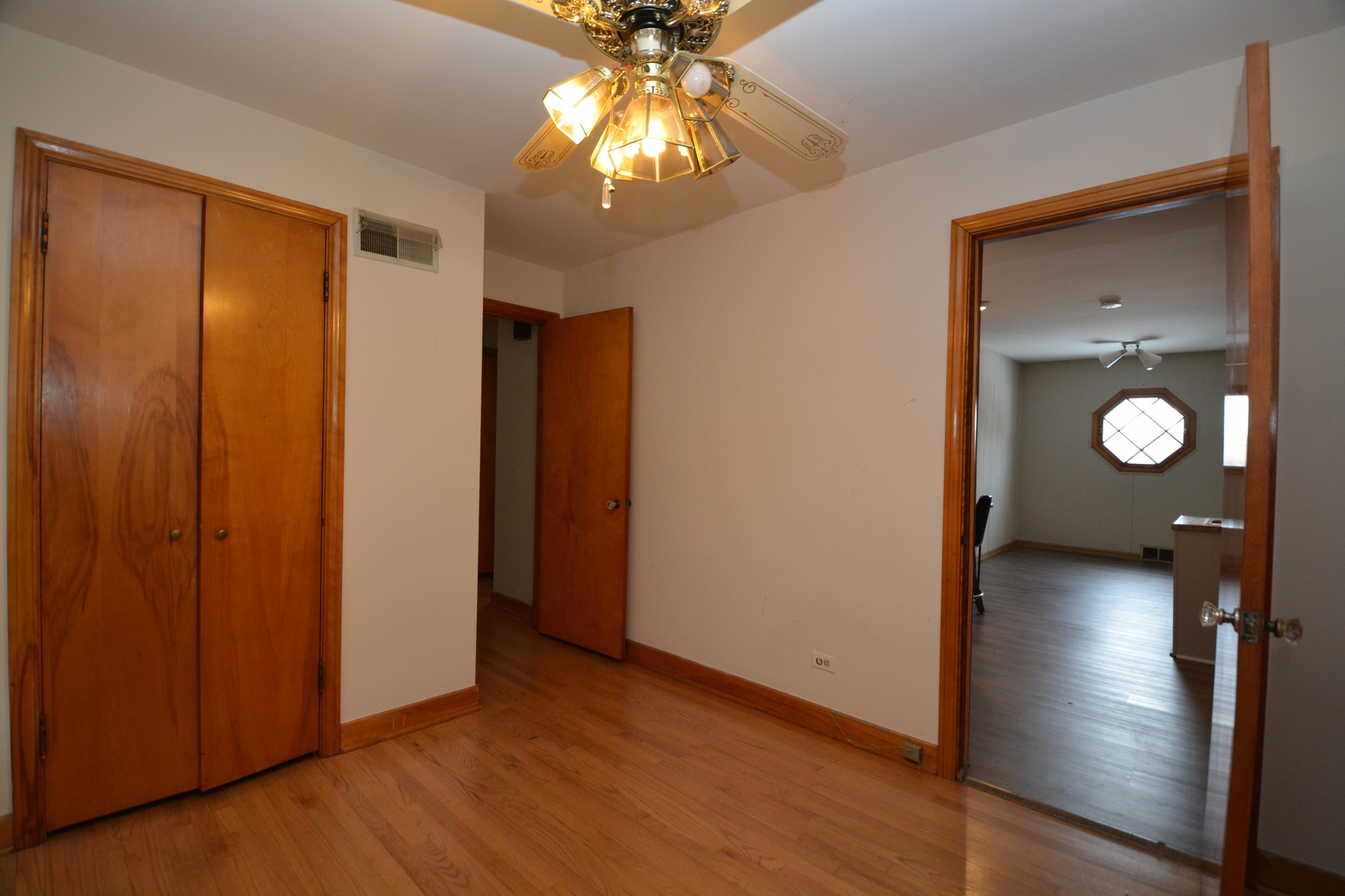 819 N 17th Avenue Property Photo 13