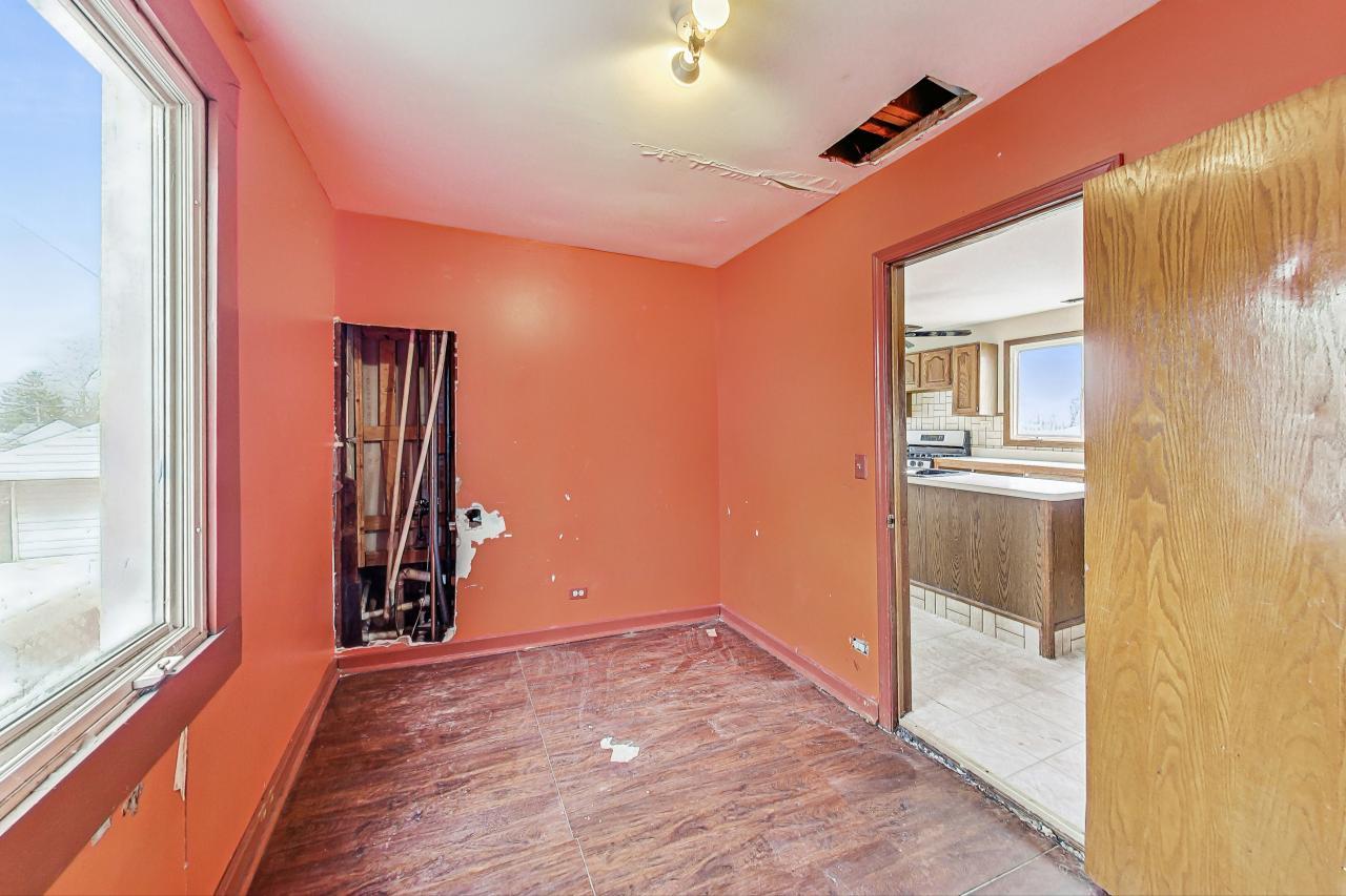 4531 Pulaski Avenue Property Photo 17