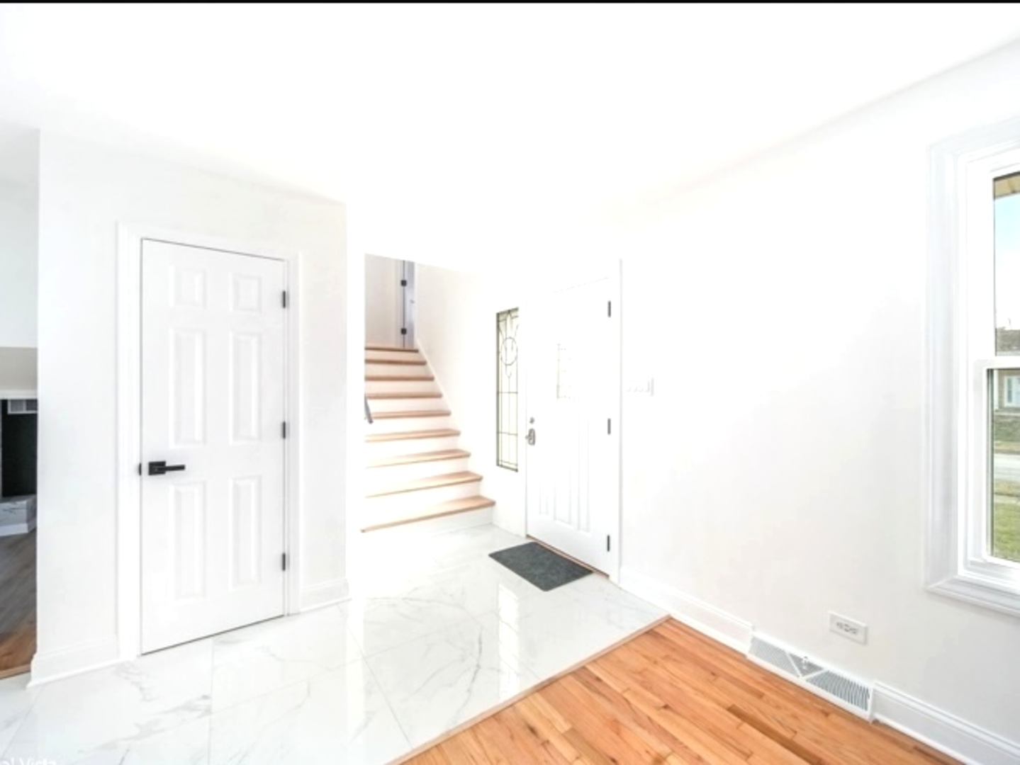 1350 Jill Terrace Property Photo 10