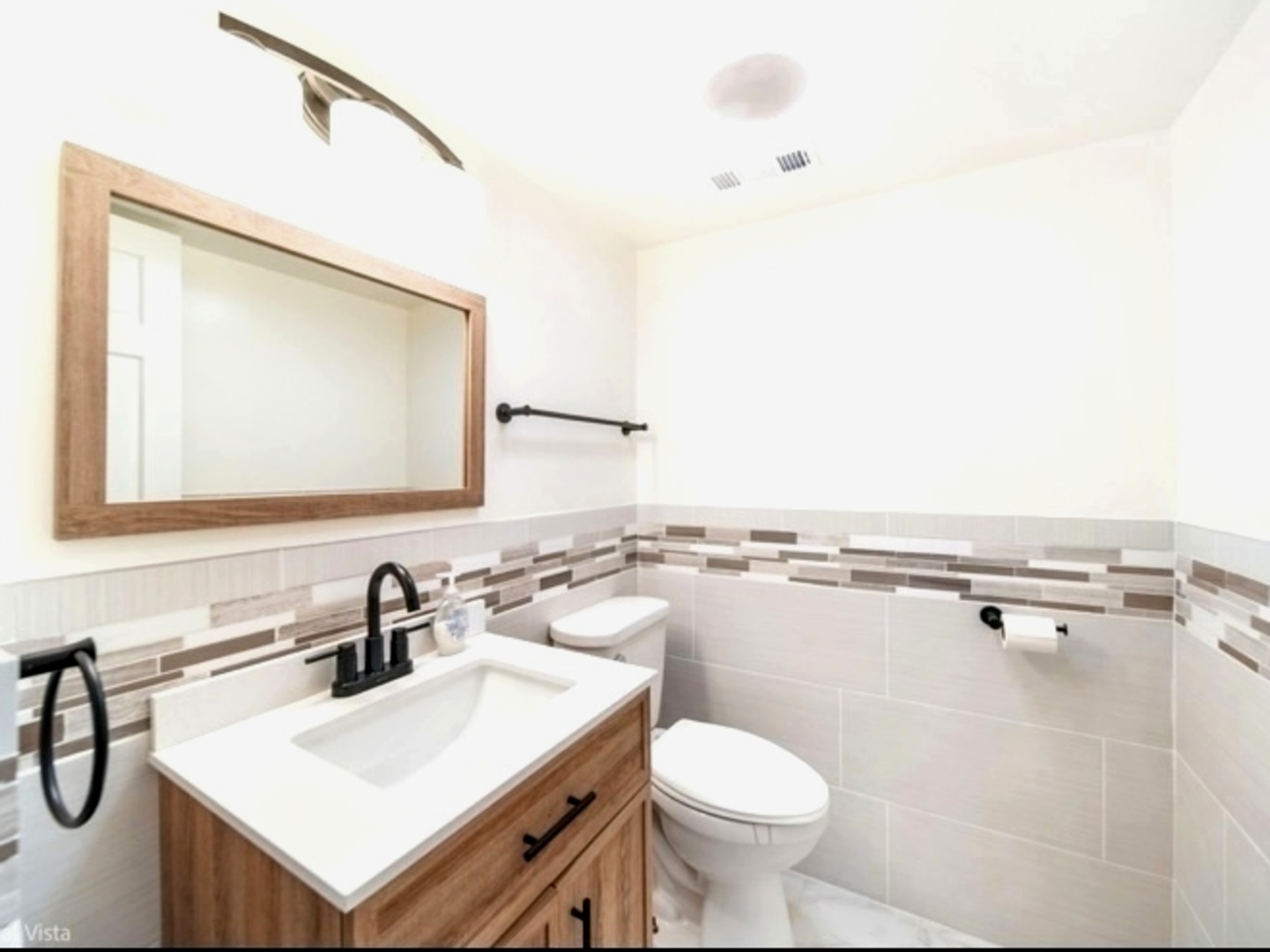 1350 Jill Terrace Property Photo 14