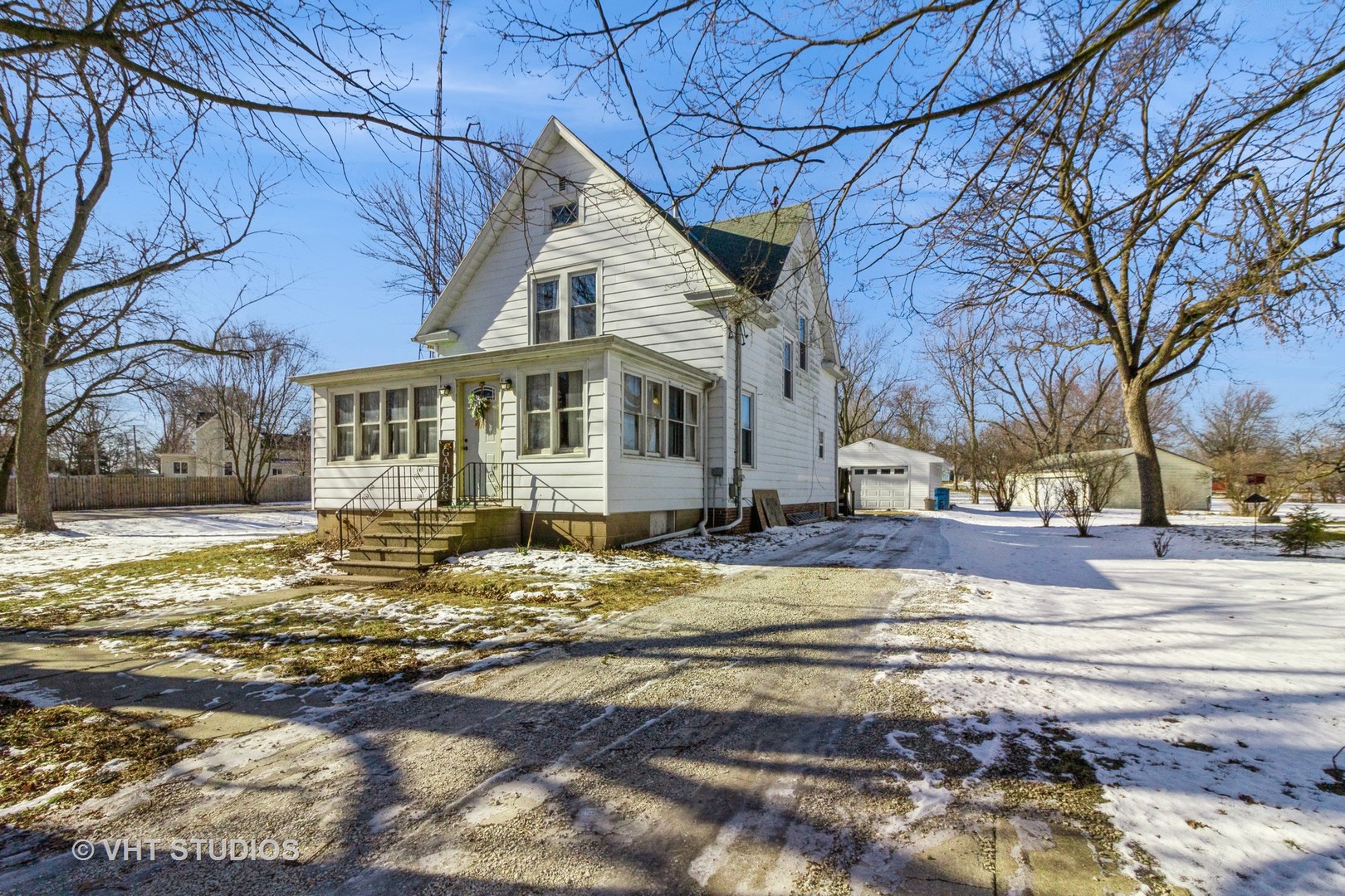 401 N Spencer Street Property Photo