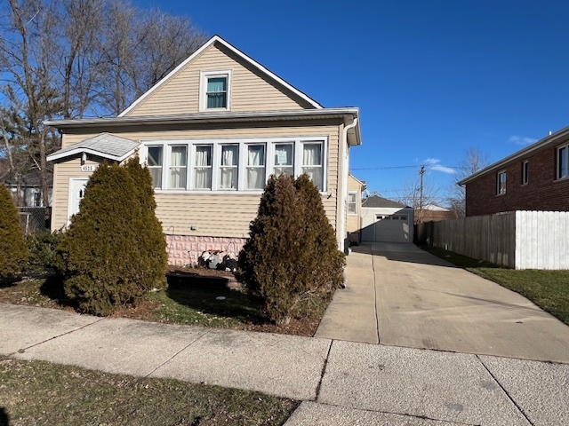 4525 Joliet Avenue Property Photo