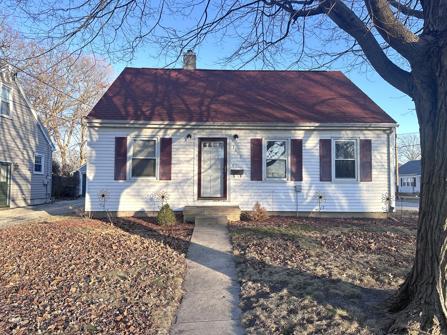1402 7th Avenue Property Photo 1