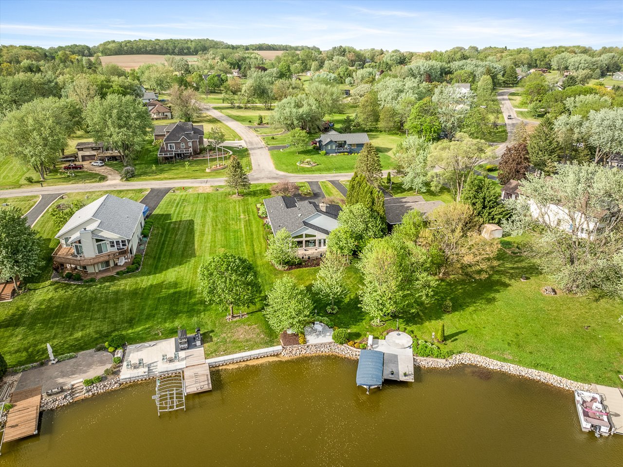223 Lake Summerset Road Property Photo 39