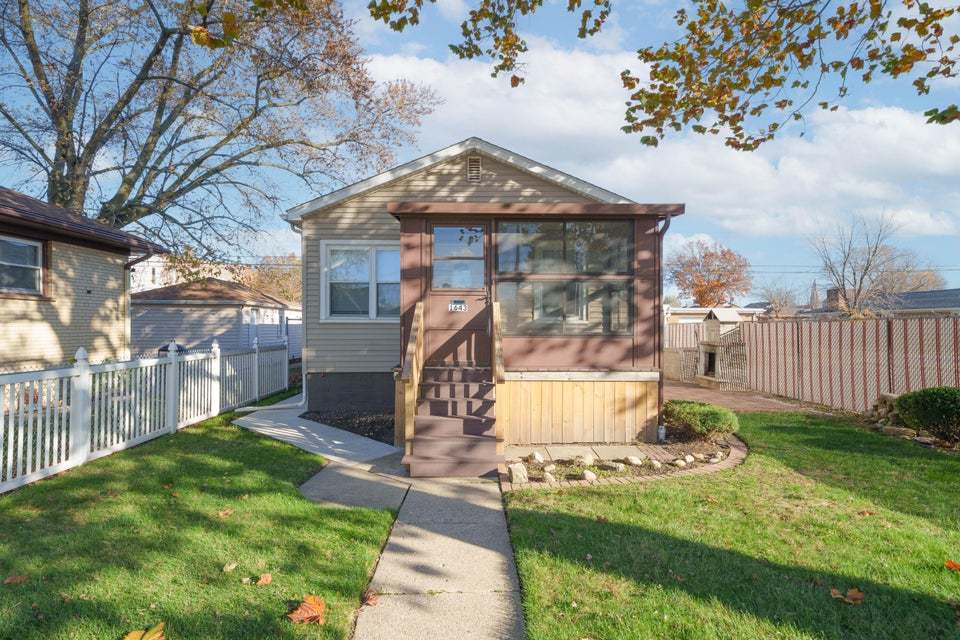Whiting Real Estate Listings Main Image