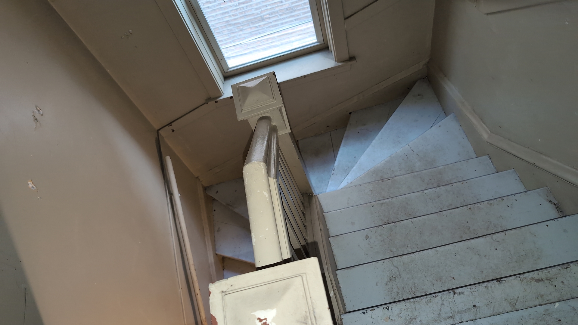 740 N Spaulding Avenue Property Photo 10