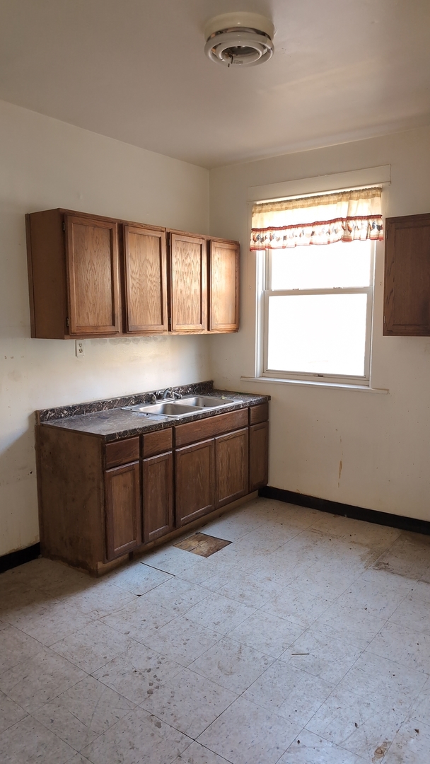 740 N Spaulding Avenue Property Photo 15