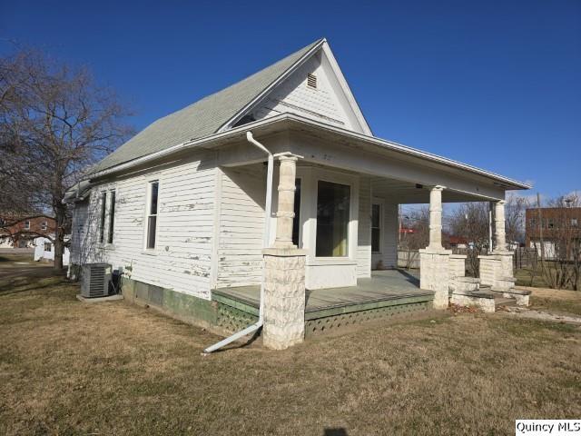 51 W 4th Street Property Photo 22