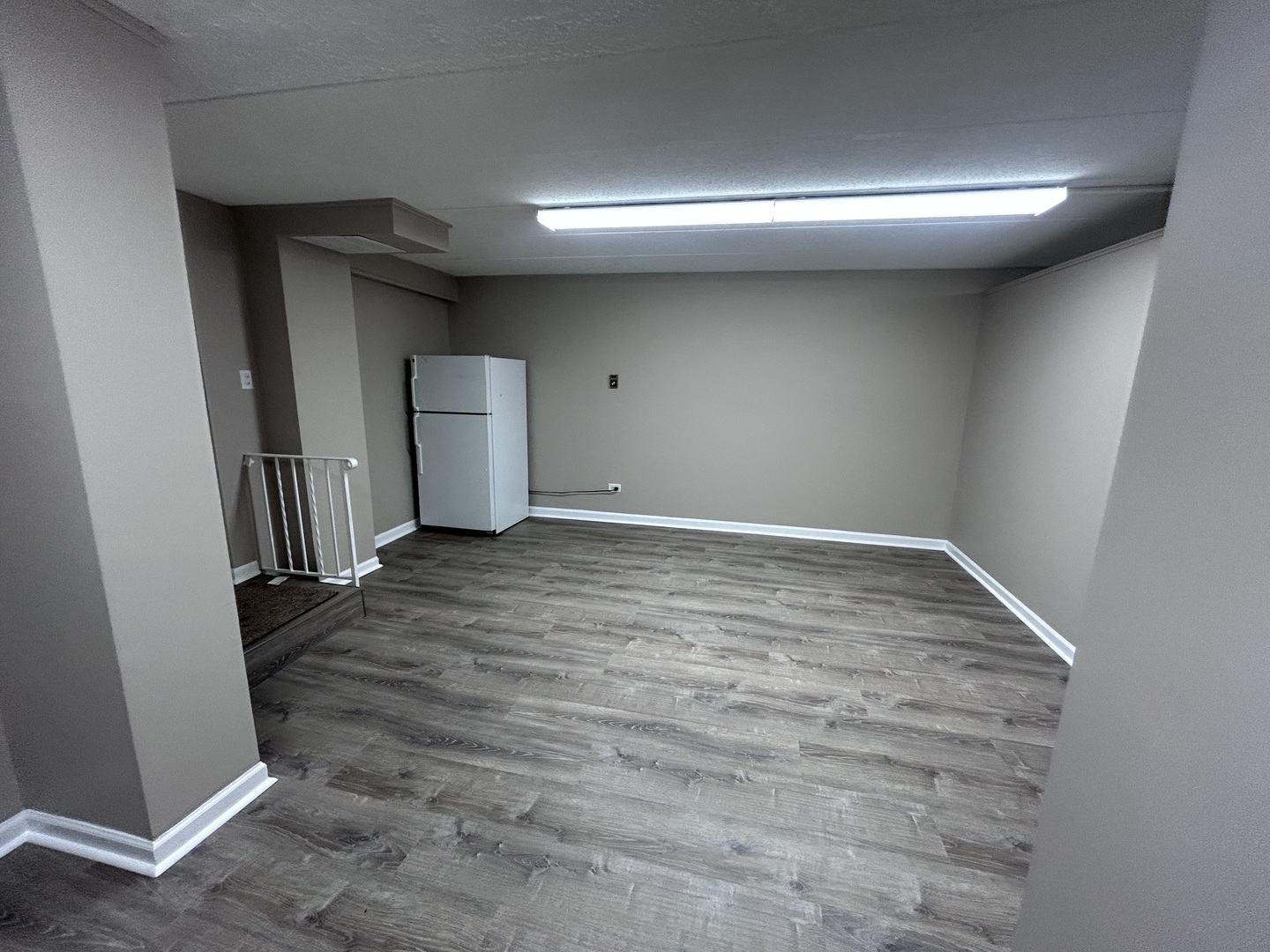 1039 College Ave Property Photo 7