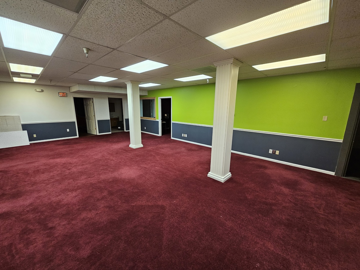 1405 E Florida Ave Property Photo 3