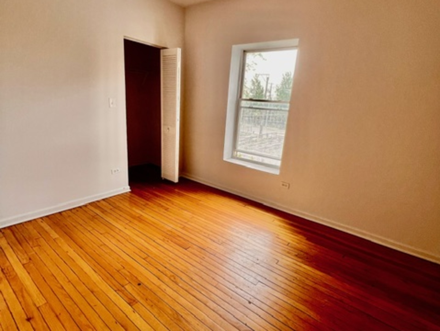 6945 S Dorchester Avenue 2s Property Photo 8