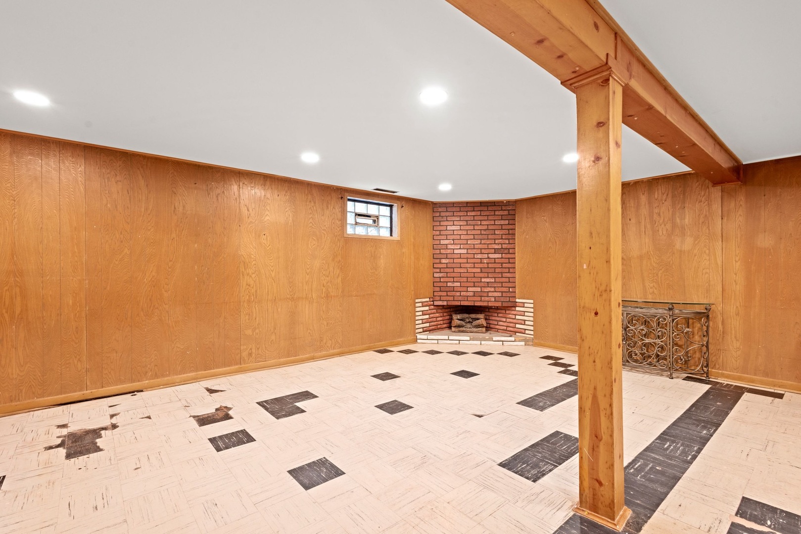 3606 S 53rd Court Property Photo 12