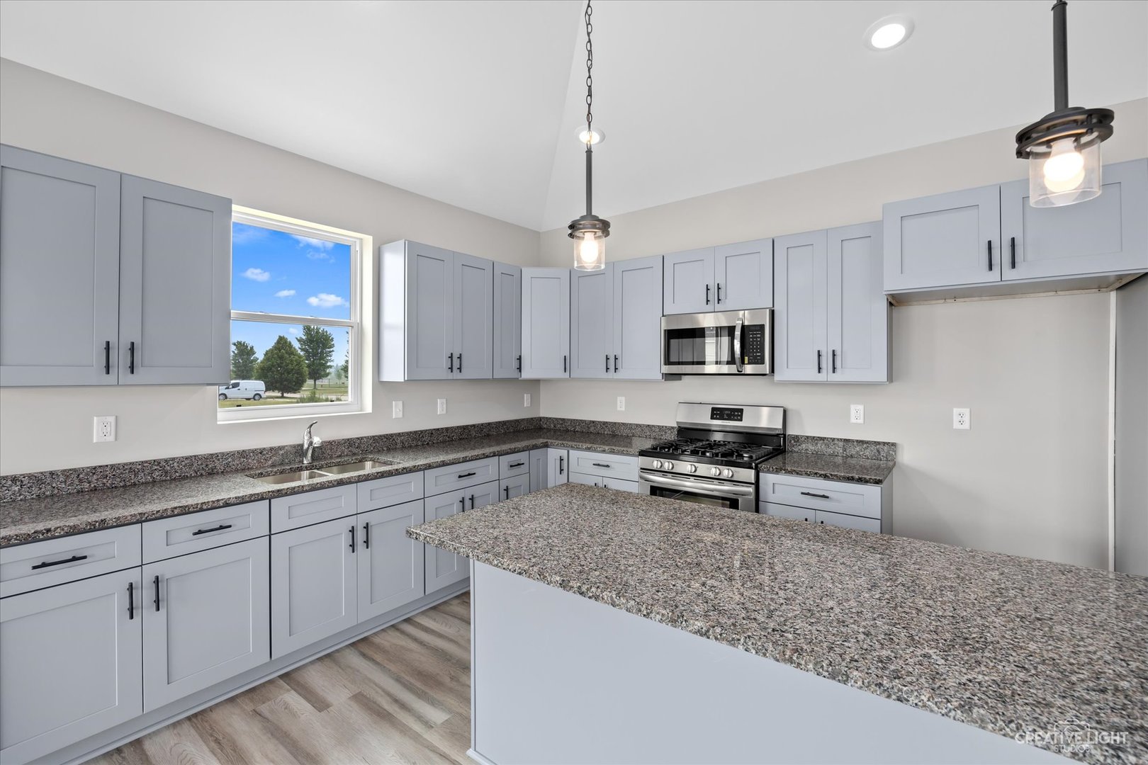 621 Stearn Drive Property Photo 10