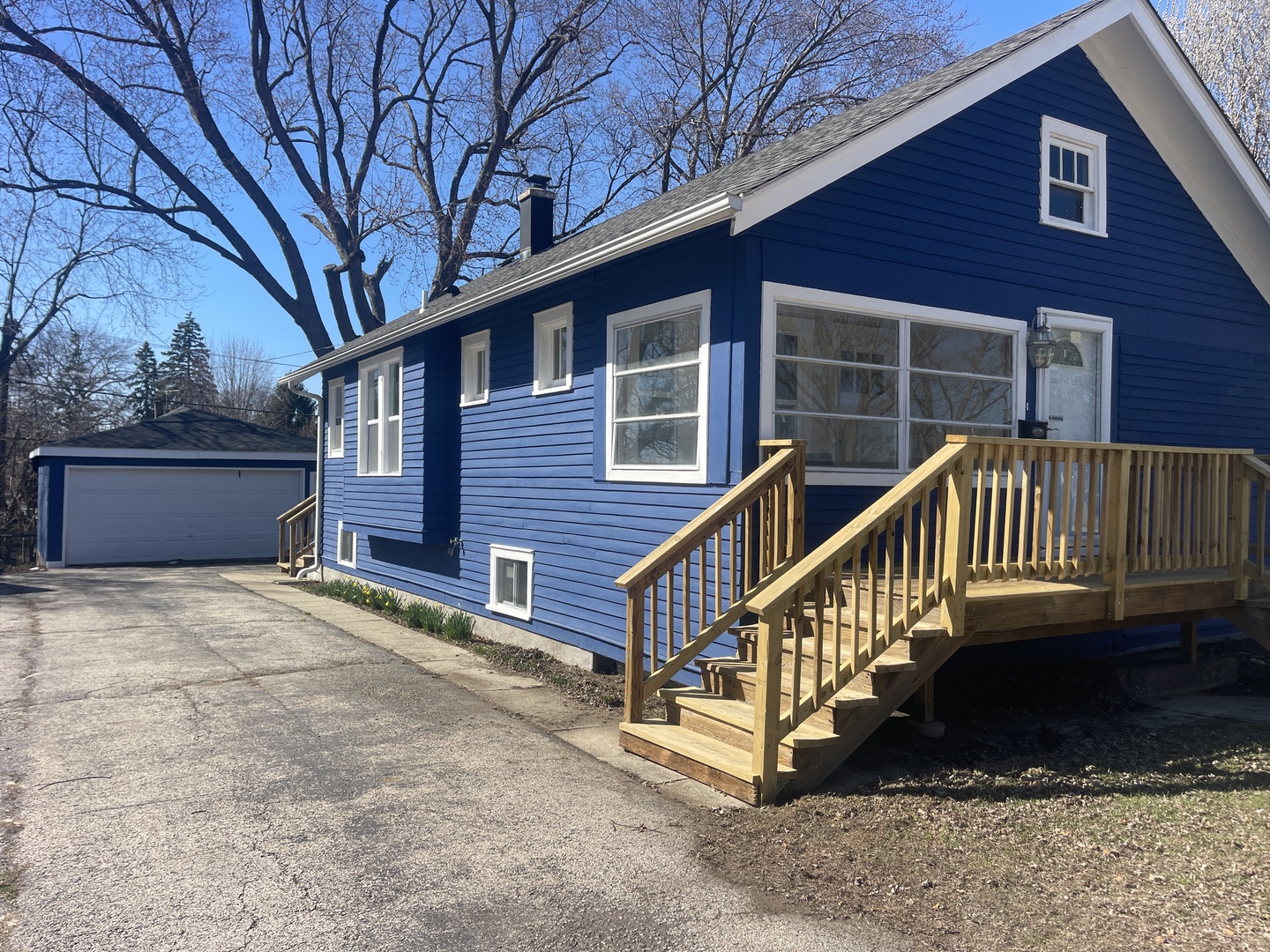 112 N Crest Avenue Property Photo
