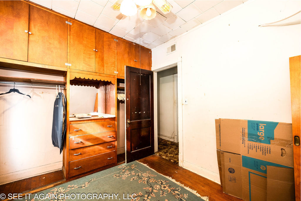 7930 S Luella Avenue Property Photo 26