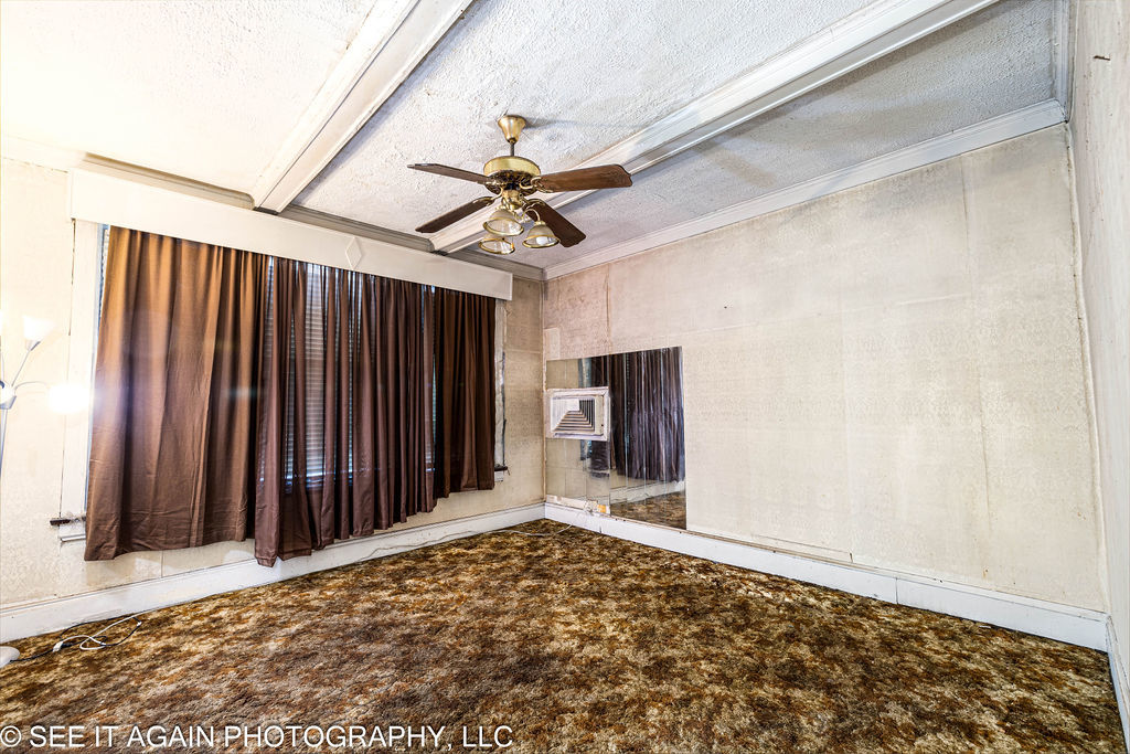 7930 S Luella Avenue Property Photo 28