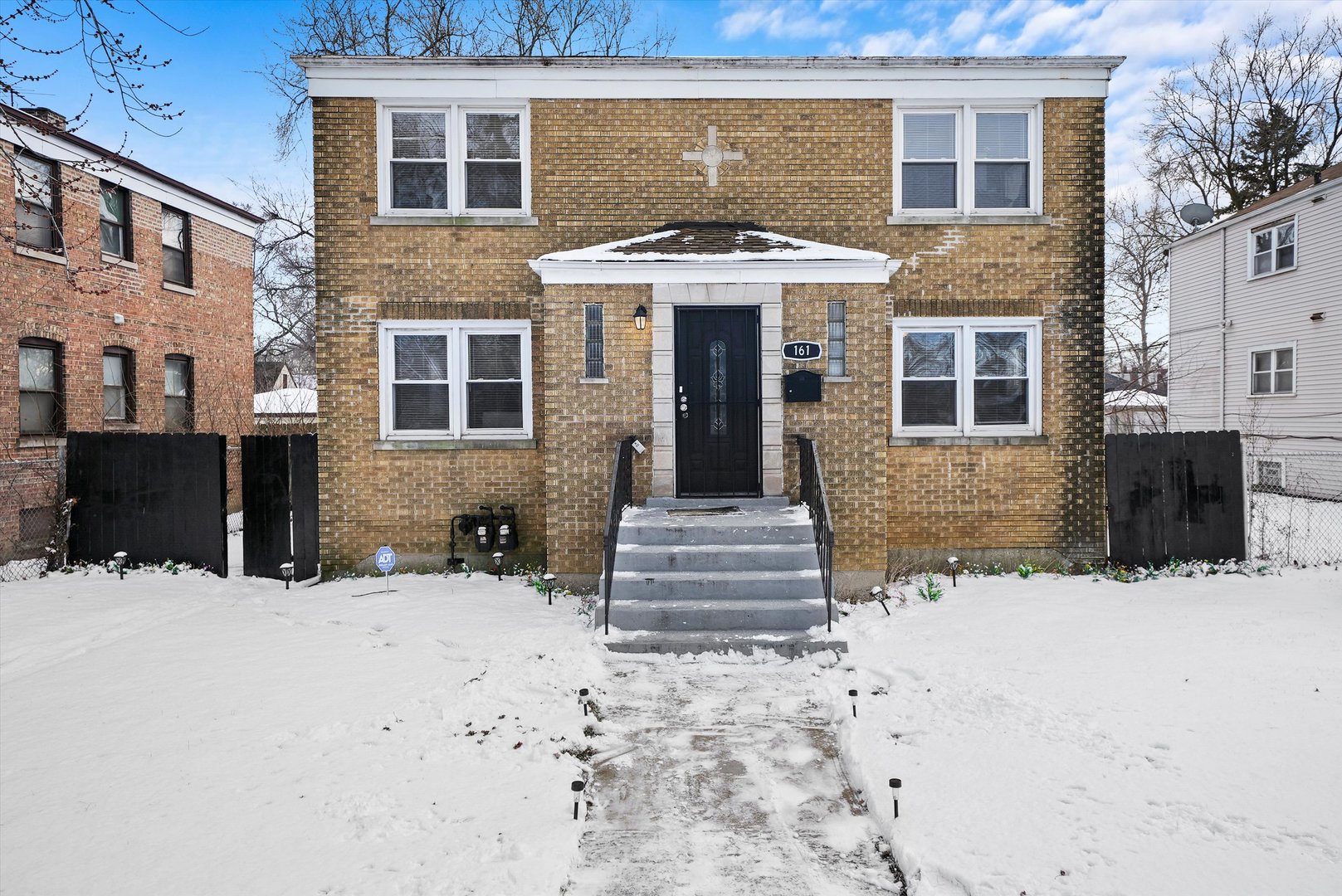 161 E 119th Street Property Photo