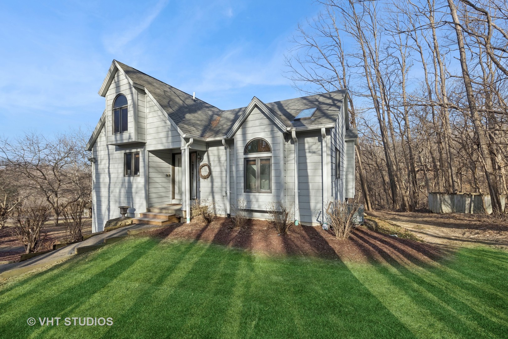 1 Longwood Court Property Photo 3