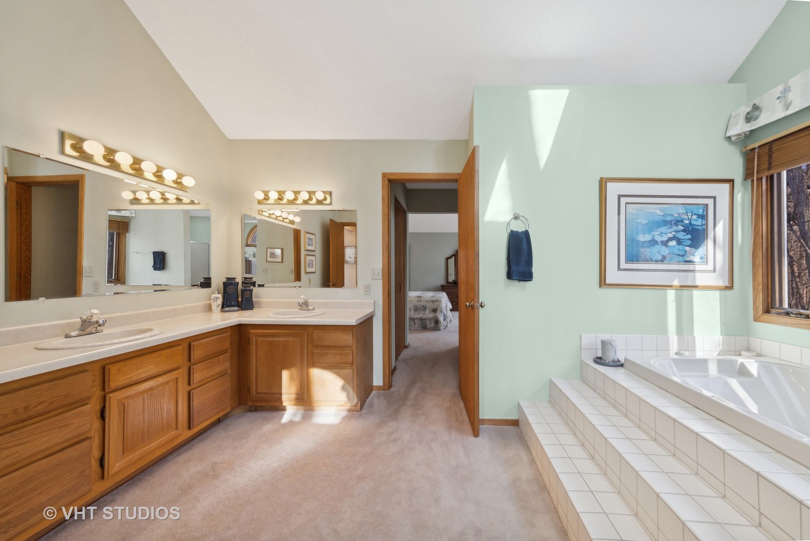 1 Longwood Court Property Photo 22