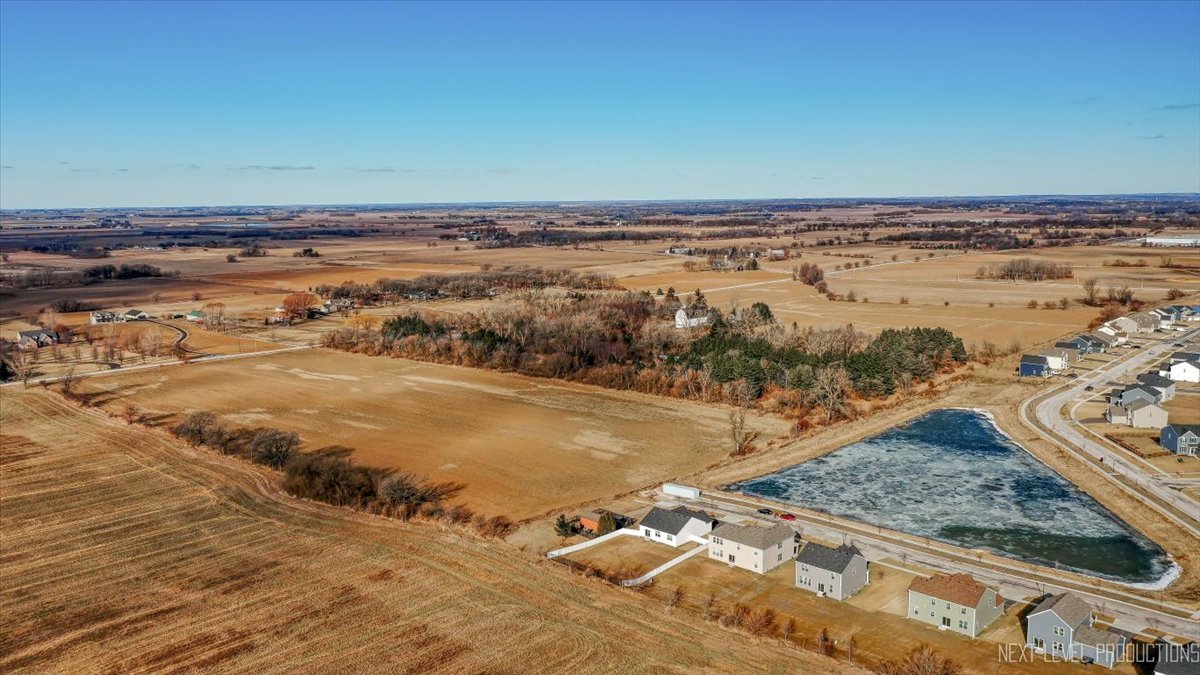 17n753 Widmayer Road Property Photo 11