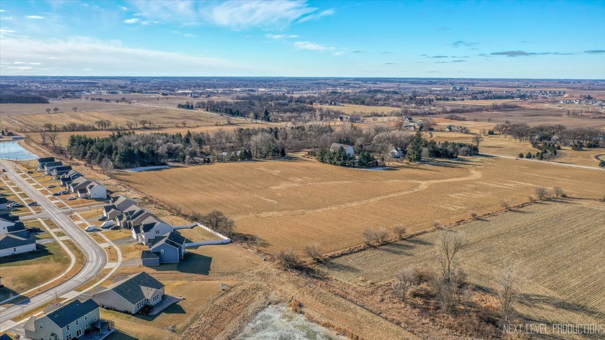 17n753 Widmayer Road Property Photo 19
