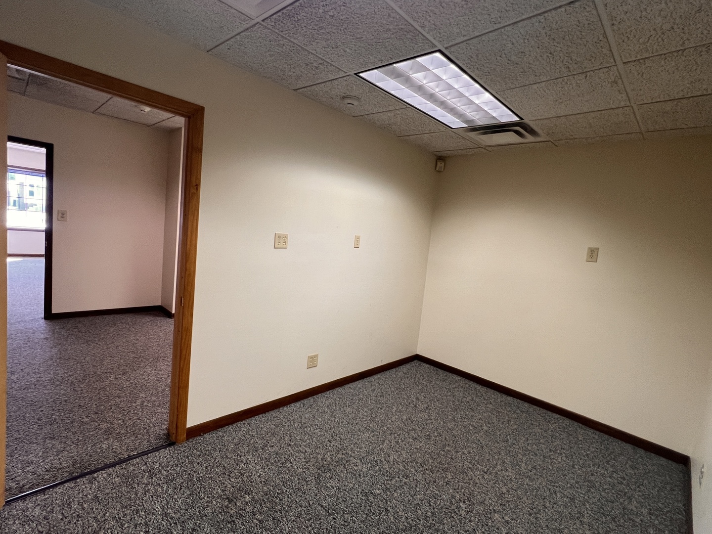17406 Burnham Ave Property Photo 11