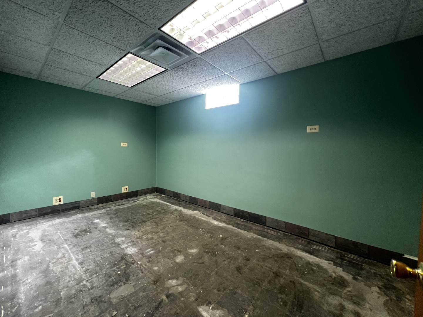 17406 Burnham Ave Property Photo 26