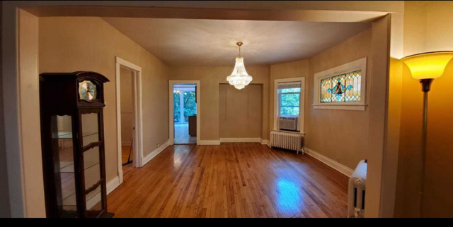 2118 Noyes Street 1 Property Photo 5