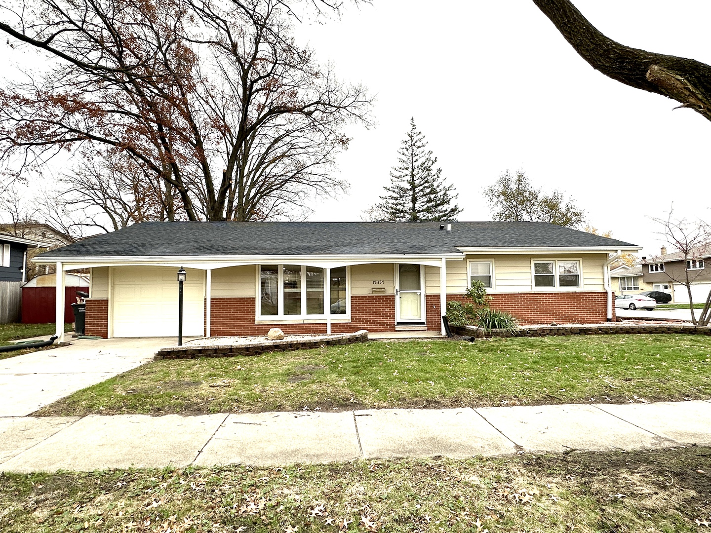 18337 Hickory Street Property Photo
