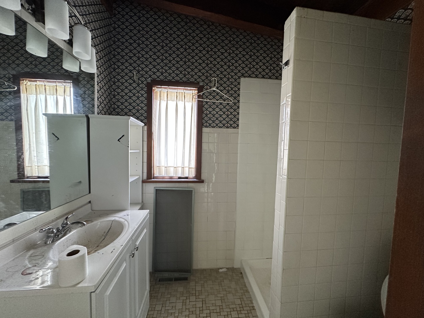 18524 E Lyn Court Property Photo 9
