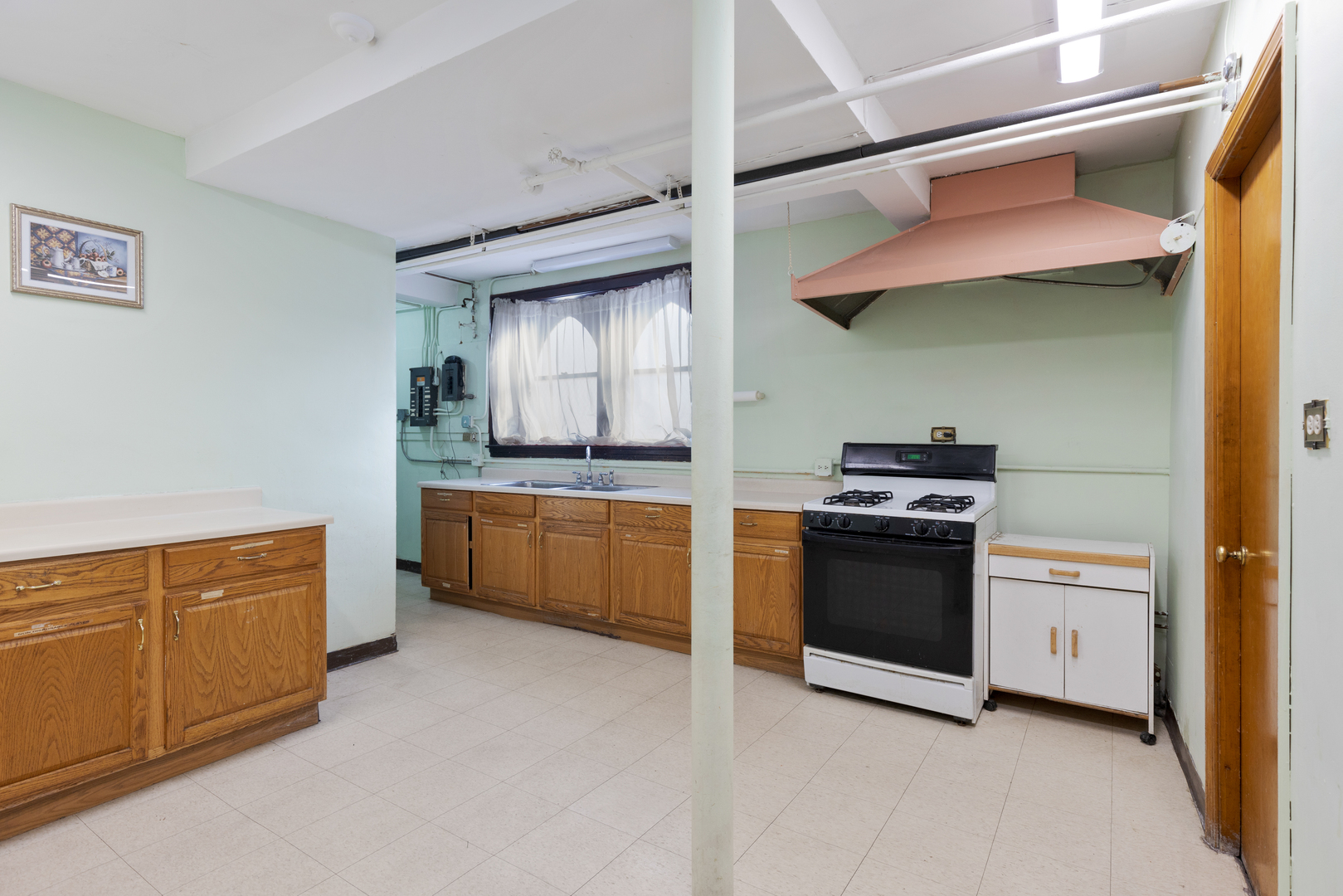 5857 W Giddings St Property Photo 14
